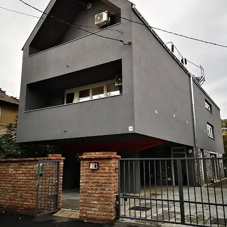 Endresz 34 Διαμέρισμα *